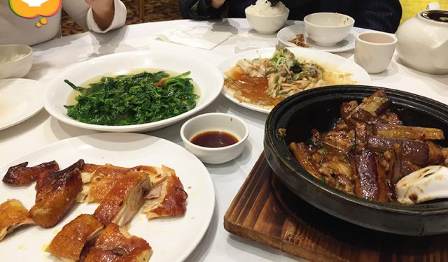 Dinner at Tao Heung - Crispy Chicken, Sautéed Pea Shoots in Broth, Steamed Garlic Giant Grouper (龍躉) Slices, Fish Fragrant Eggplant (鱼香茄子)